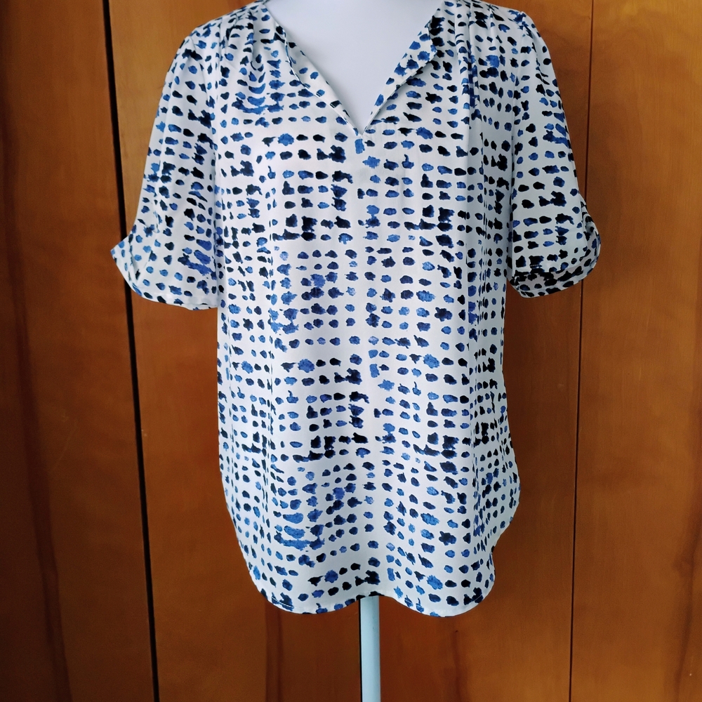 Blundle(3) Milano Women's Size Large Blouses - Coral, Blue, and Black Designs - Picture 3 of 16